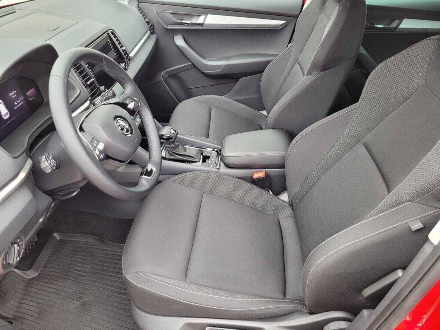 O619K01122_32.webp_KAROQ Ambition 1.5 TSI 110 kW automat, DPH