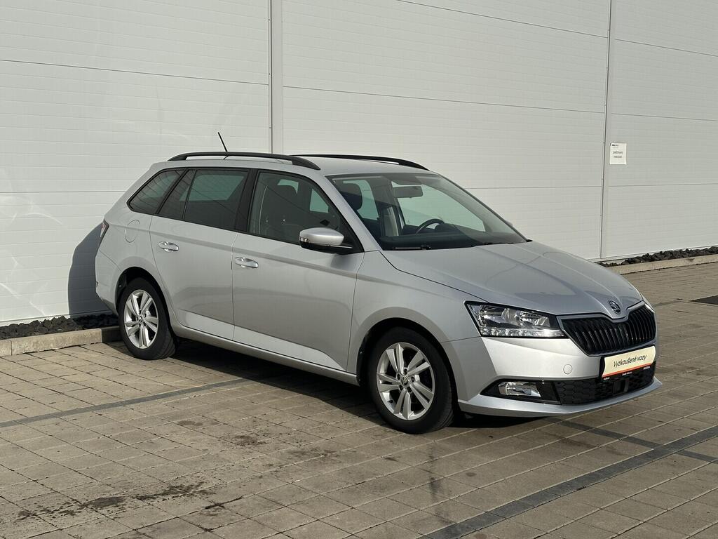 O619K01124_12.webp_FABIA Ambition 1.0 TSI 70 kW manuál, DPH