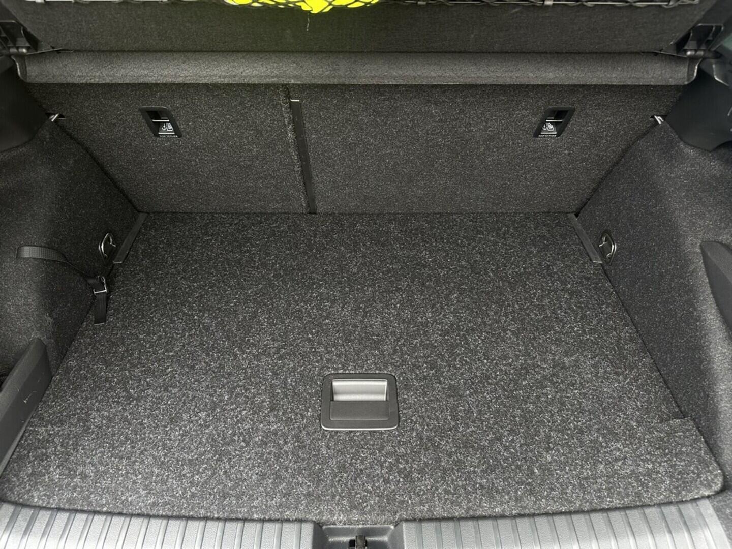 O619K01126_32.webp_KAMIQ Monte Carlo 1.5 TSI 110 kW automat, DPH