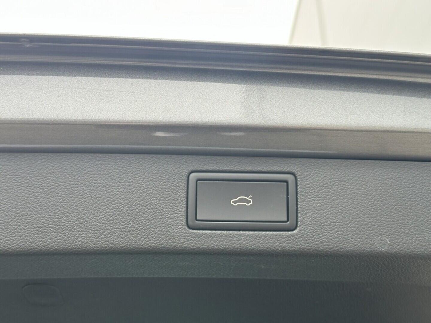 O619K01126_34.webp_KAMIQ Monte Carlo 1.5 TSI 110 kW automat, DPH