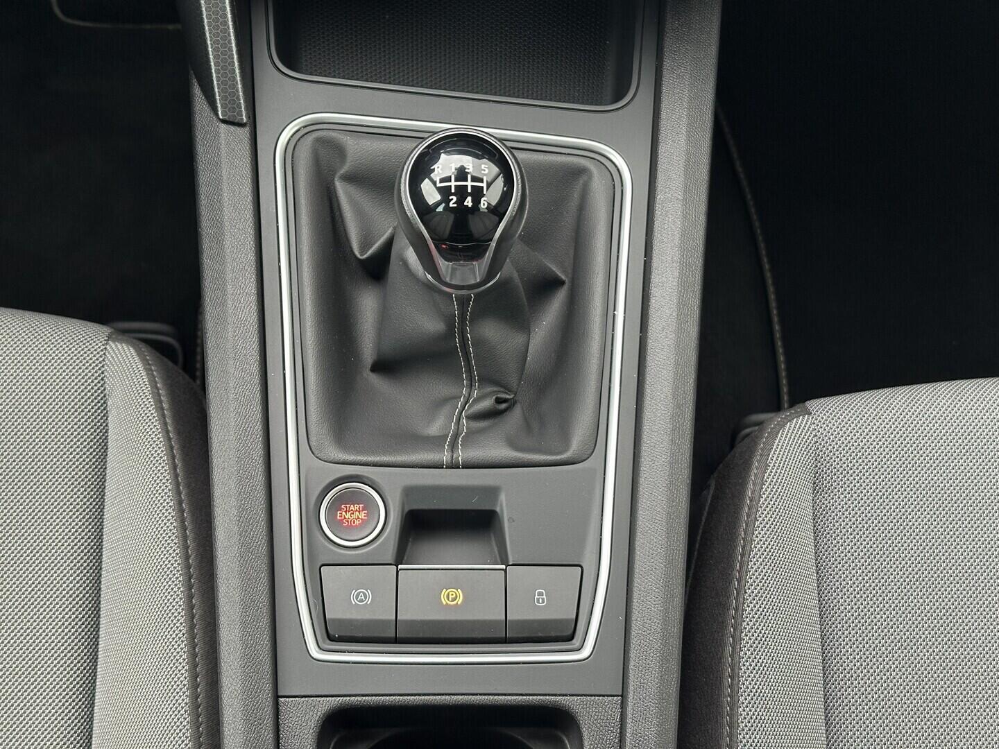 O619K01127_32.webp_LEON Style 1.0 TSI 81 kW manuál, DPH