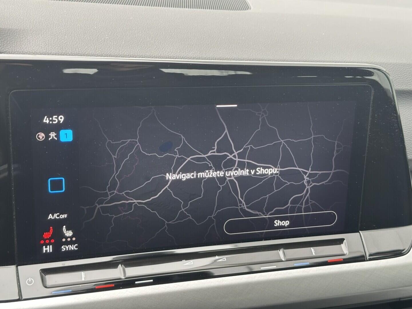 O619K01128_27.webp_GOLF VARIANT Life 1.0 TSI 81 kW manuál, DPH