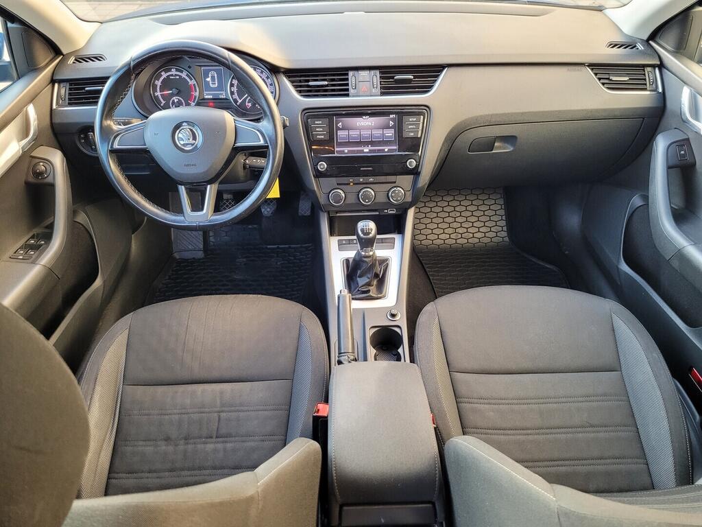 O619K01129_16.webp_OCTAVIA Ambition 1.0 TSI 85 kW manuál, DPH