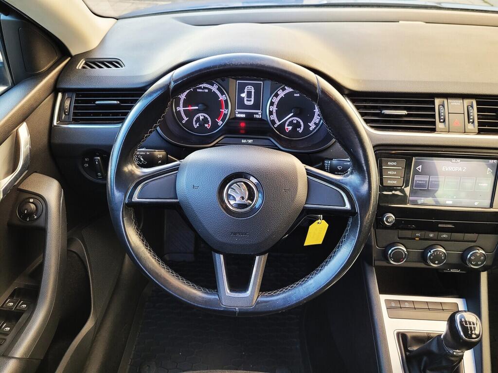 O619K01129_18.webp_OCTAVIA Ambition 1.0 TSI 85 kW manuál, DPH