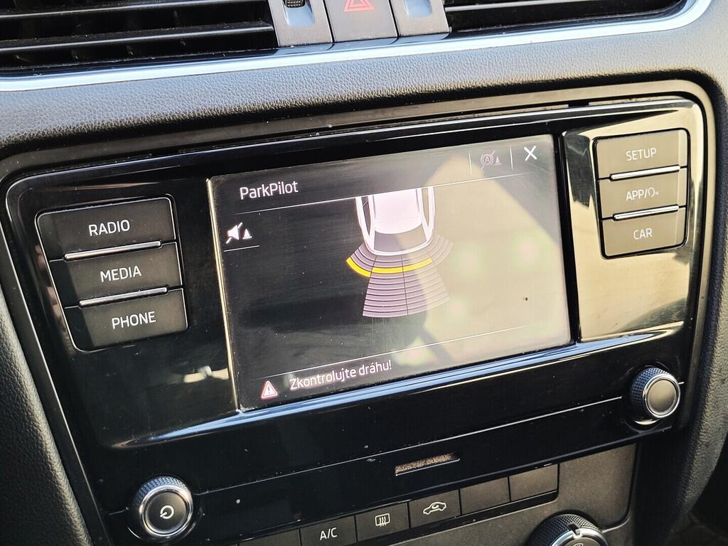 O619K01129_19.webp_OCTAVIA Ambition 1.0 TSI 85 kW manuál, DPH