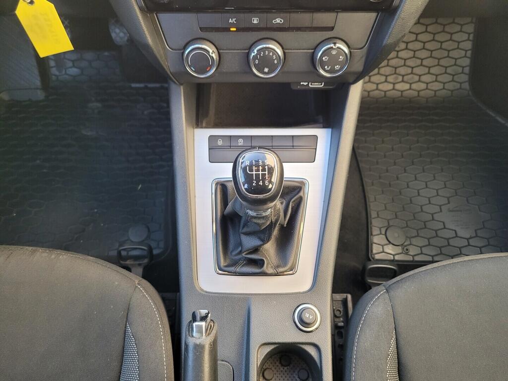 O619K01129_21.webp_OCTAVIA Ambition 1.0 TSI 85 kW manuál, DPH