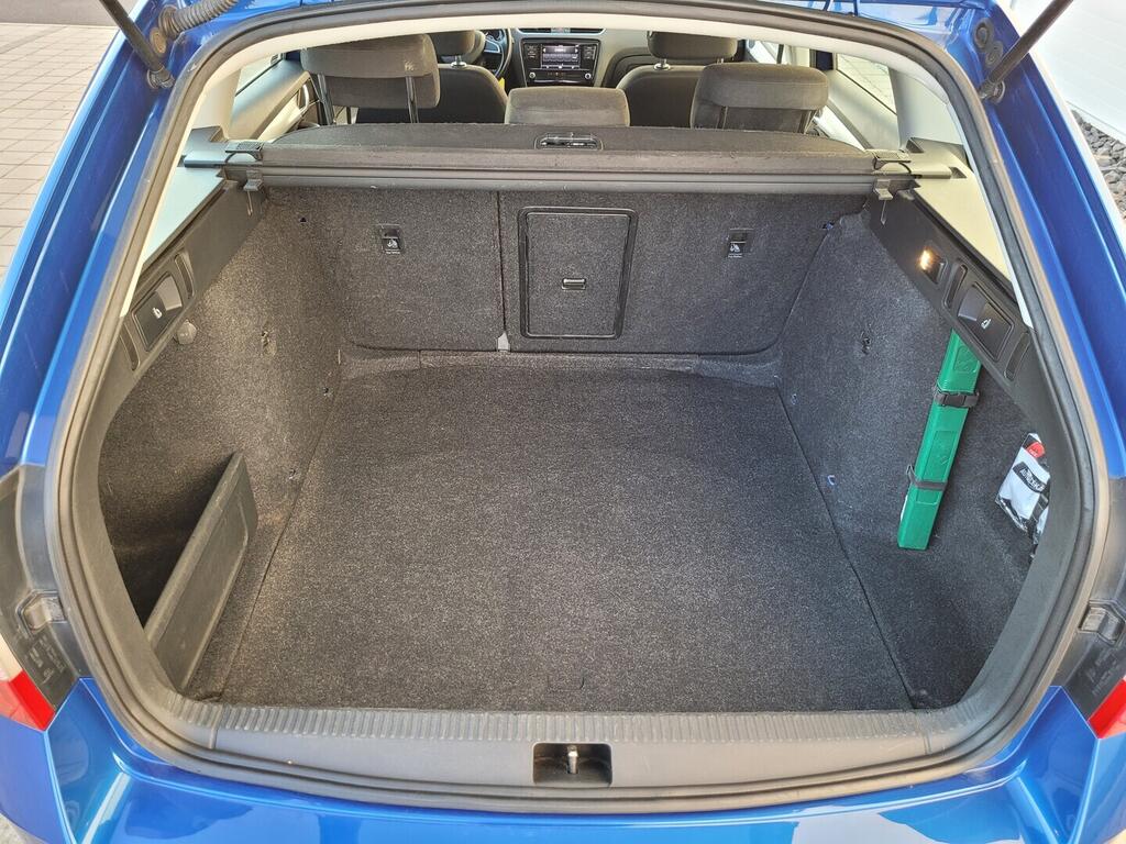 O619K01129_27.webp_OCTAVIA Ambition 1.0 TSI 85 kW manuál, DPH