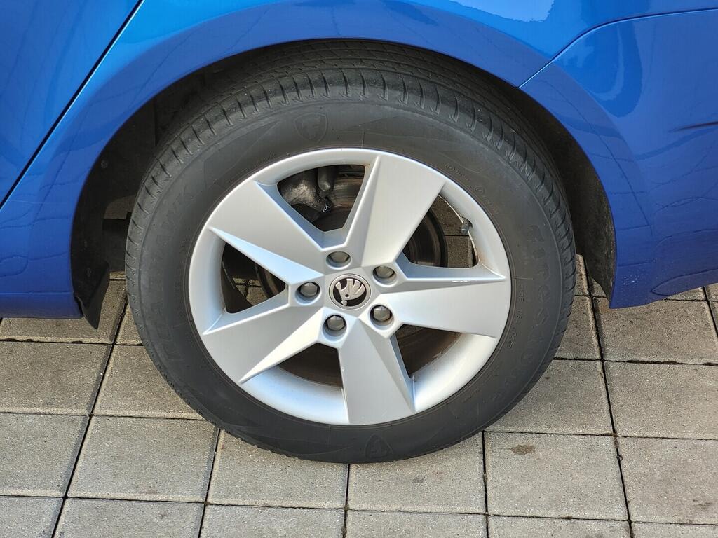 O619K01129_29.webp_OCTAVIA Ambition 1.0 TSI 85 kW manuál, DPH