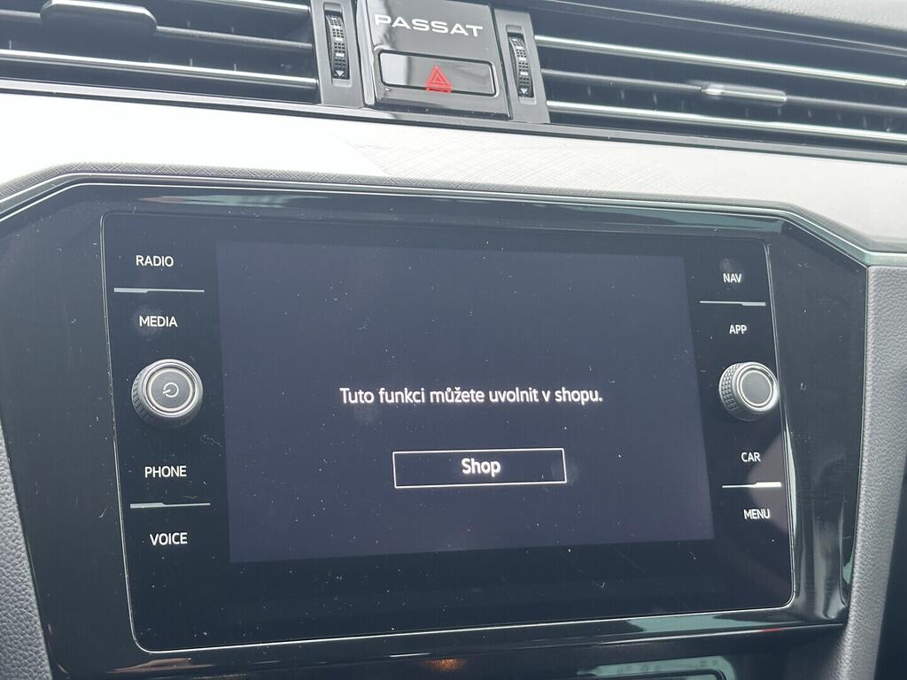 O619K01131_27.webp_PASSAT VARIANT Business 1.5 TSI 110 kW automat, DPH