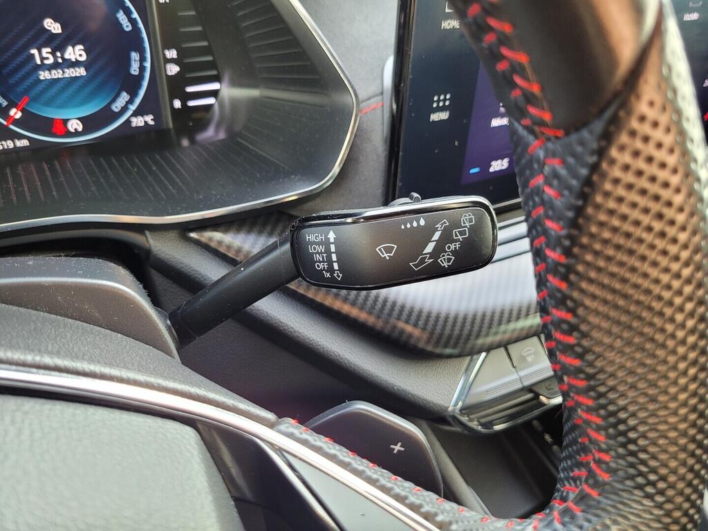 O619K01136_26.webp_OCTAVIA RS 2.0 TDI 147 kW automat, DPH