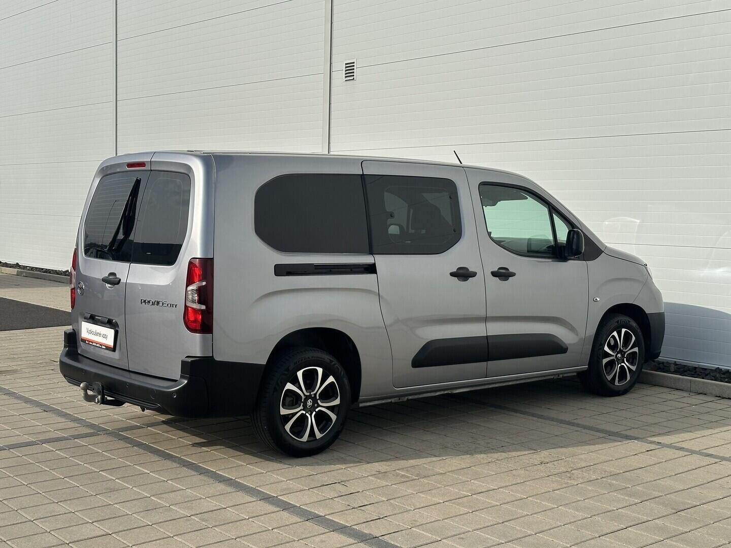 O619K01137_14.webp_PROACE CITY CrewCab Active LWB 1.5 D-4D 96 kW automat, DPH