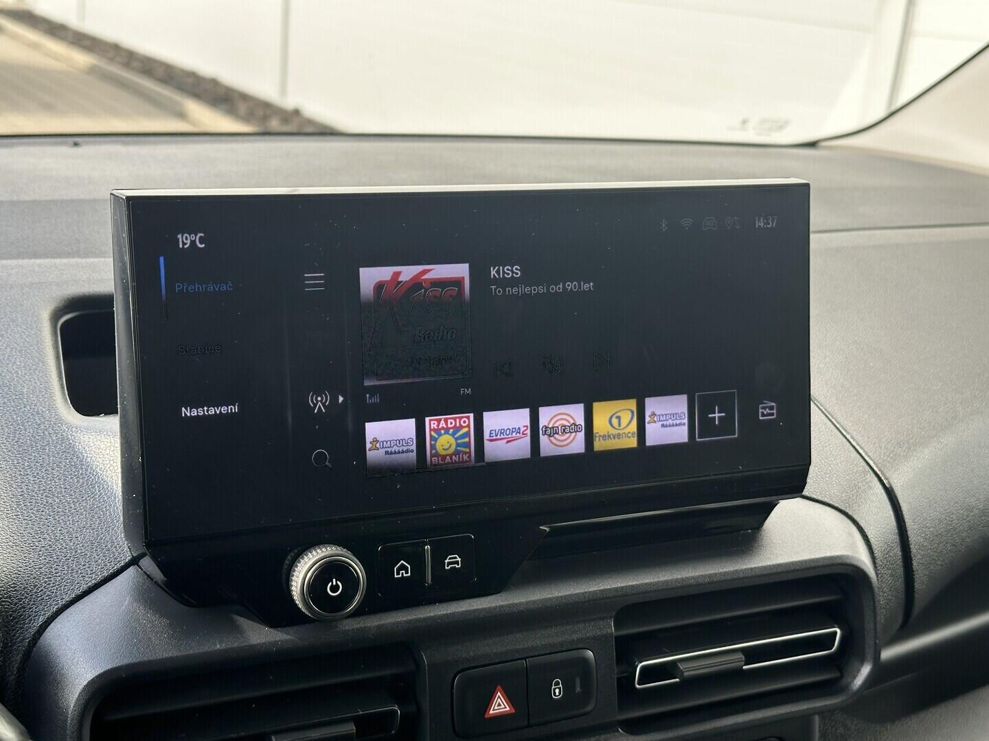 O619K01137_24.webp_PROACE CITY CrewCab Active LWB 1.5 D-4D 96 kW automat, DPH