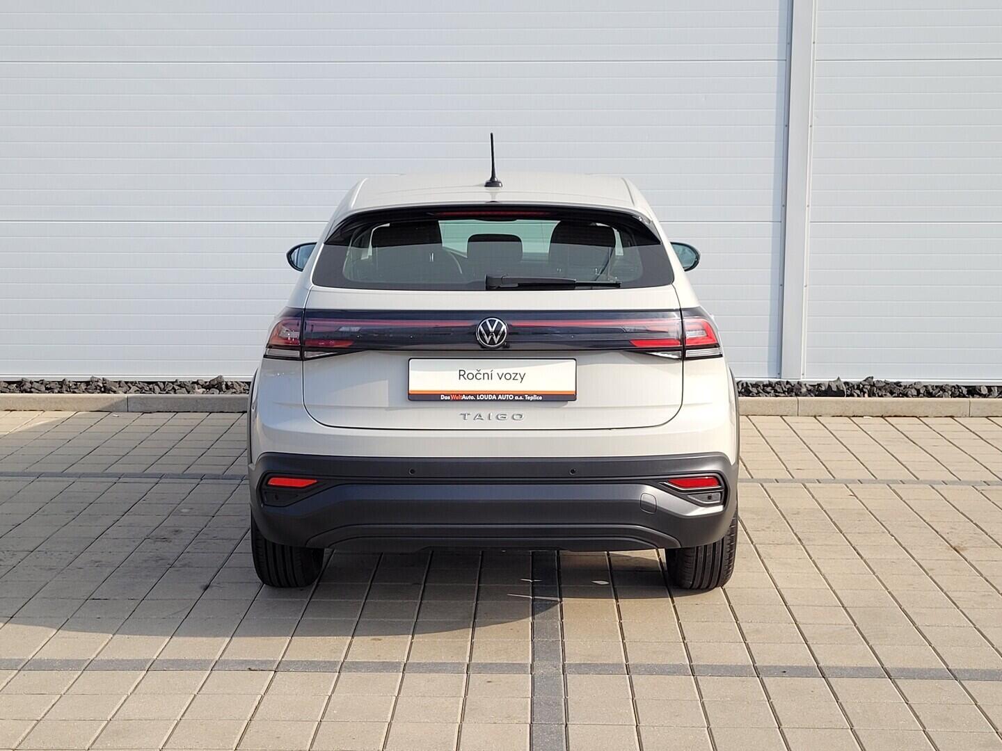 O619K01138_15.webp_TAIGO  1.0 TSI 70 kW manuál, DPH