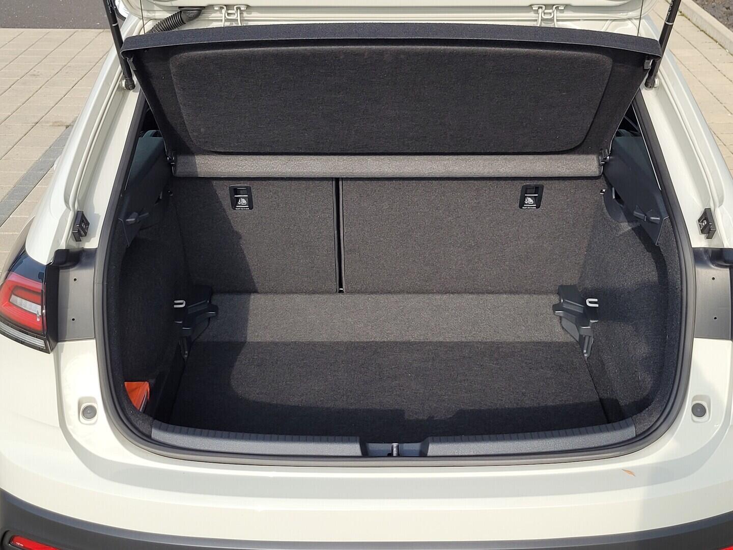 O619K01138_31.webp_TAIGO  1.0 TSI 70 kW manuál, DPH