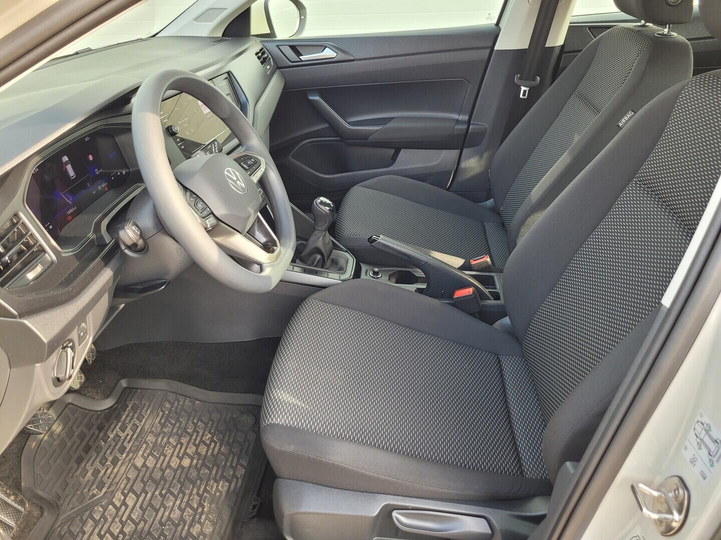 O619K01138_38.webp_TAIGO  1.0 TSI 70 kW manuál, DPH