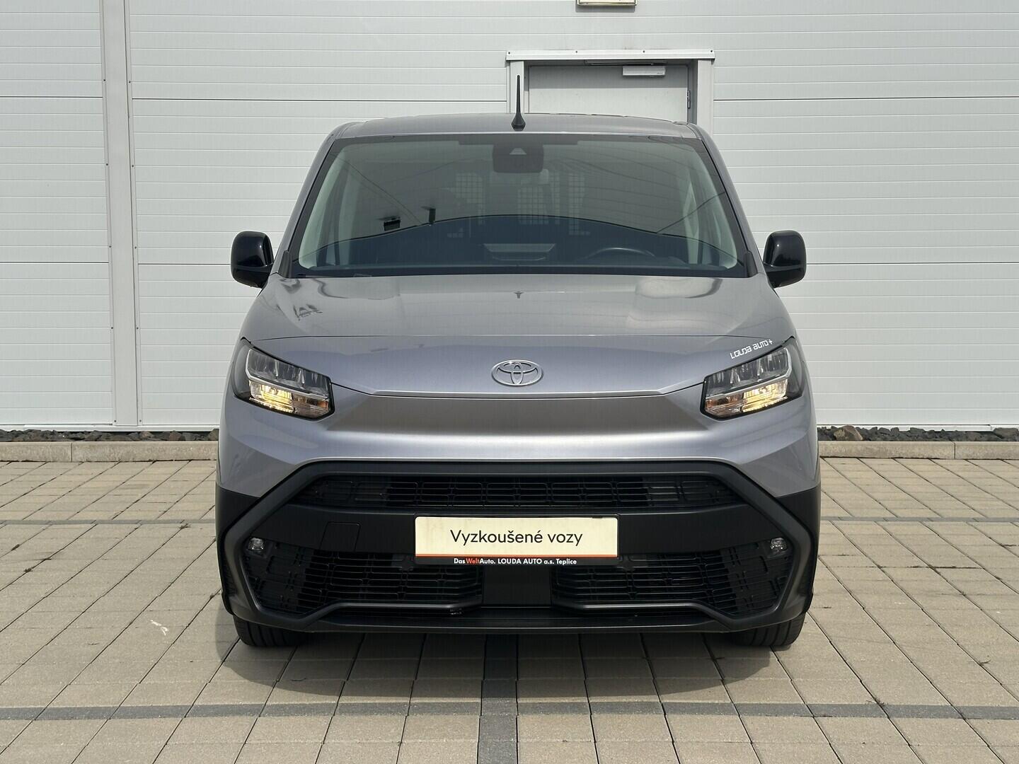 O619K01139_11.webp_PROACE CITY LWB Crewcab 1.5 D-4D 96 kW manuál, DPH