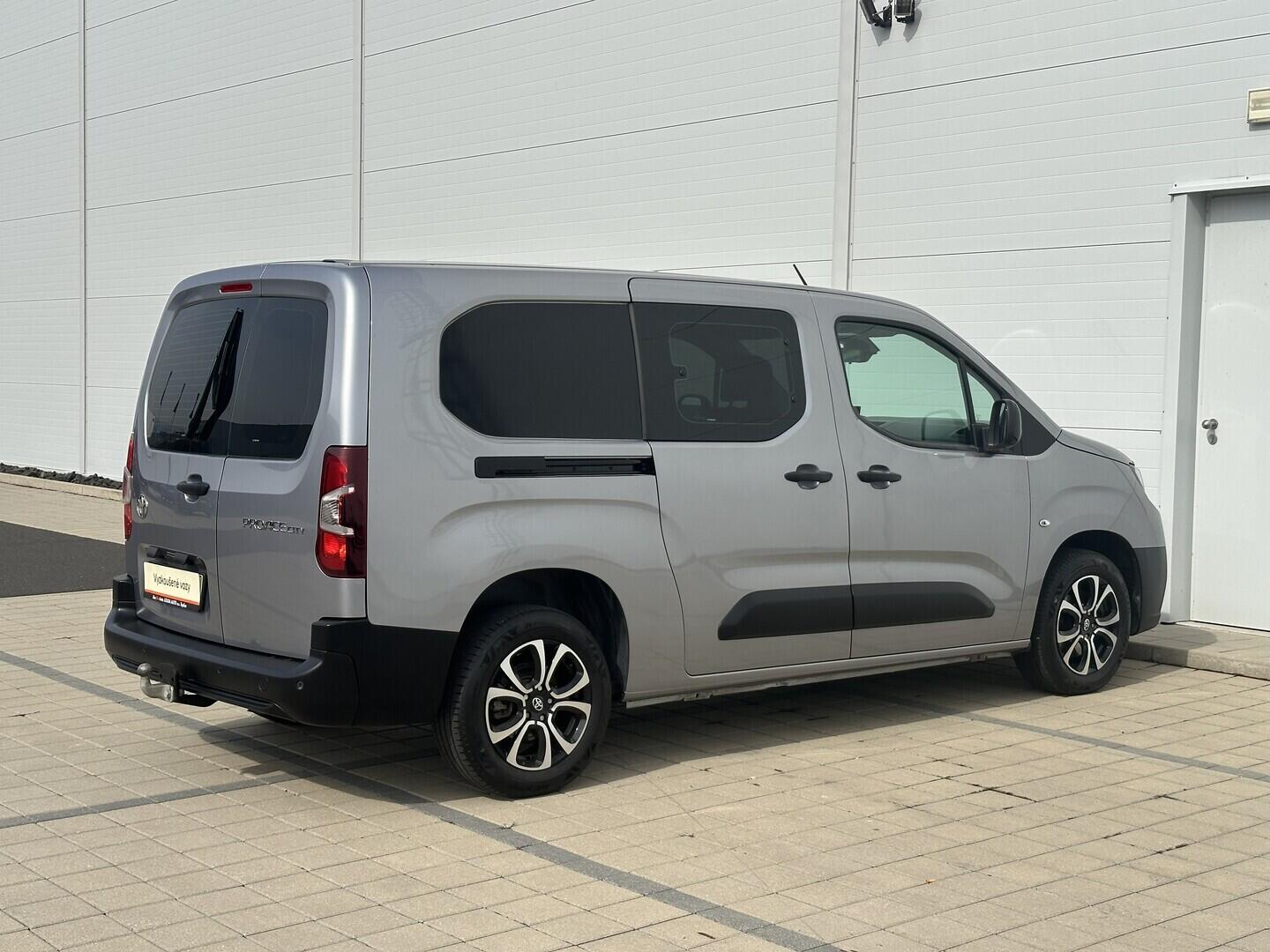 O619K01139_14.webp_PROACE CITY LWB Crewcab 1.5 D-4D 96 kW manuál, DPH