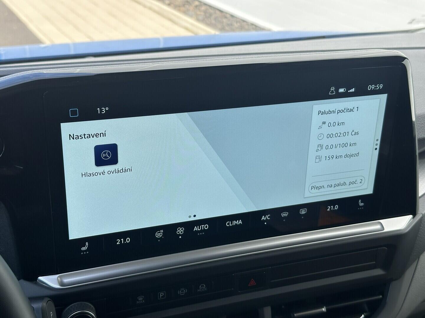 O619K01140_25.webp_CARAVELLE Style 4Motion 2.0 TDI 125 kW automat, DPH