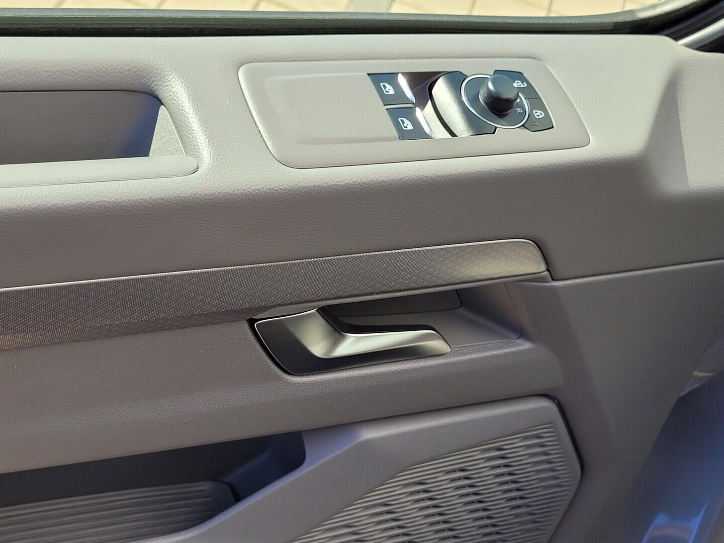 O619K01141_36.webp_CARAVELLE Style 4Motion DR 2.0 TDI 125 kW automat, DPH