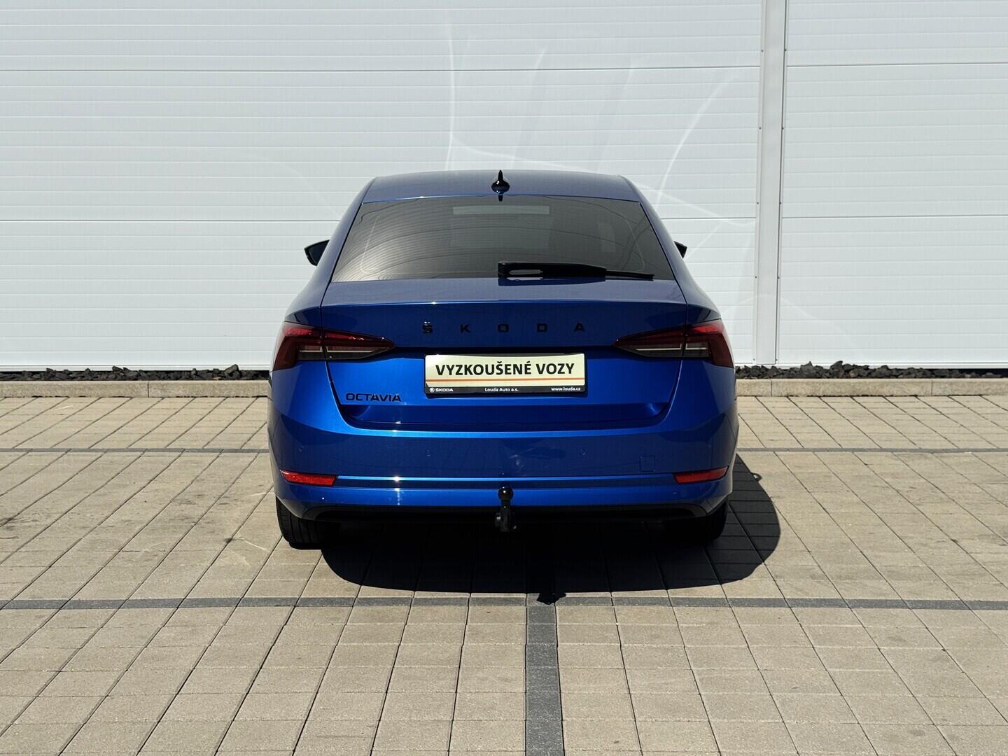 O619K01142_15.webp_OCTAVIA Active 2.0 TDI 85 kW manuál, DPH