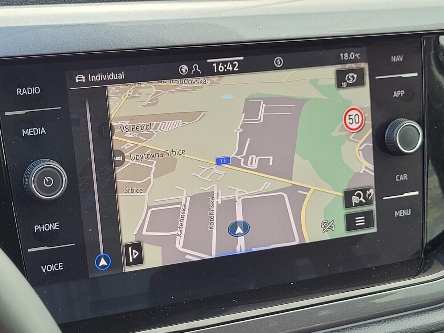 O619K01145_27.webp_TAIGO Style 1.0 TSI 85 kW automat, DPH