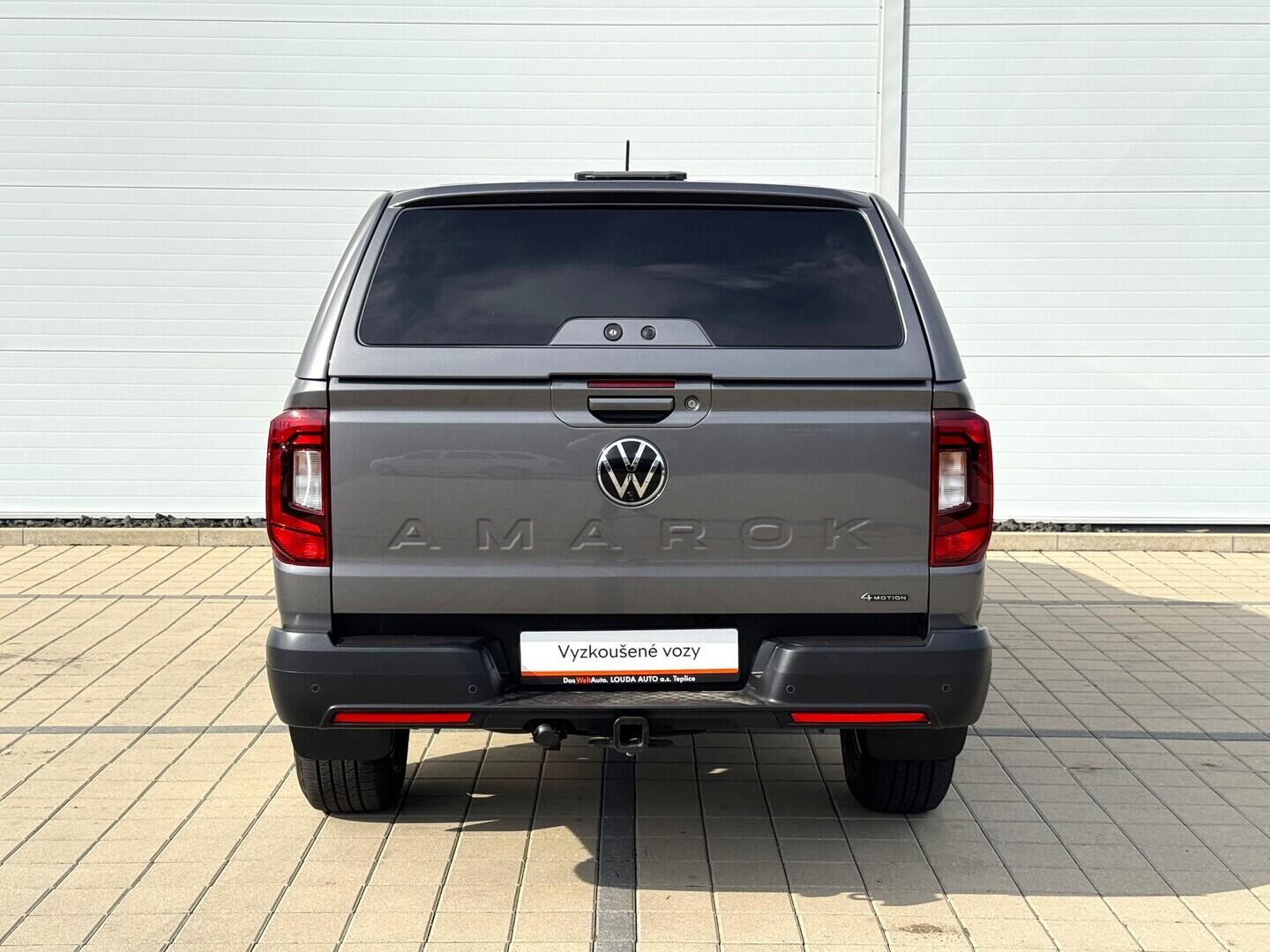 O619K01146_15.webp_AMAROK Life 2.0 TDI 151 kW manuál, DPH