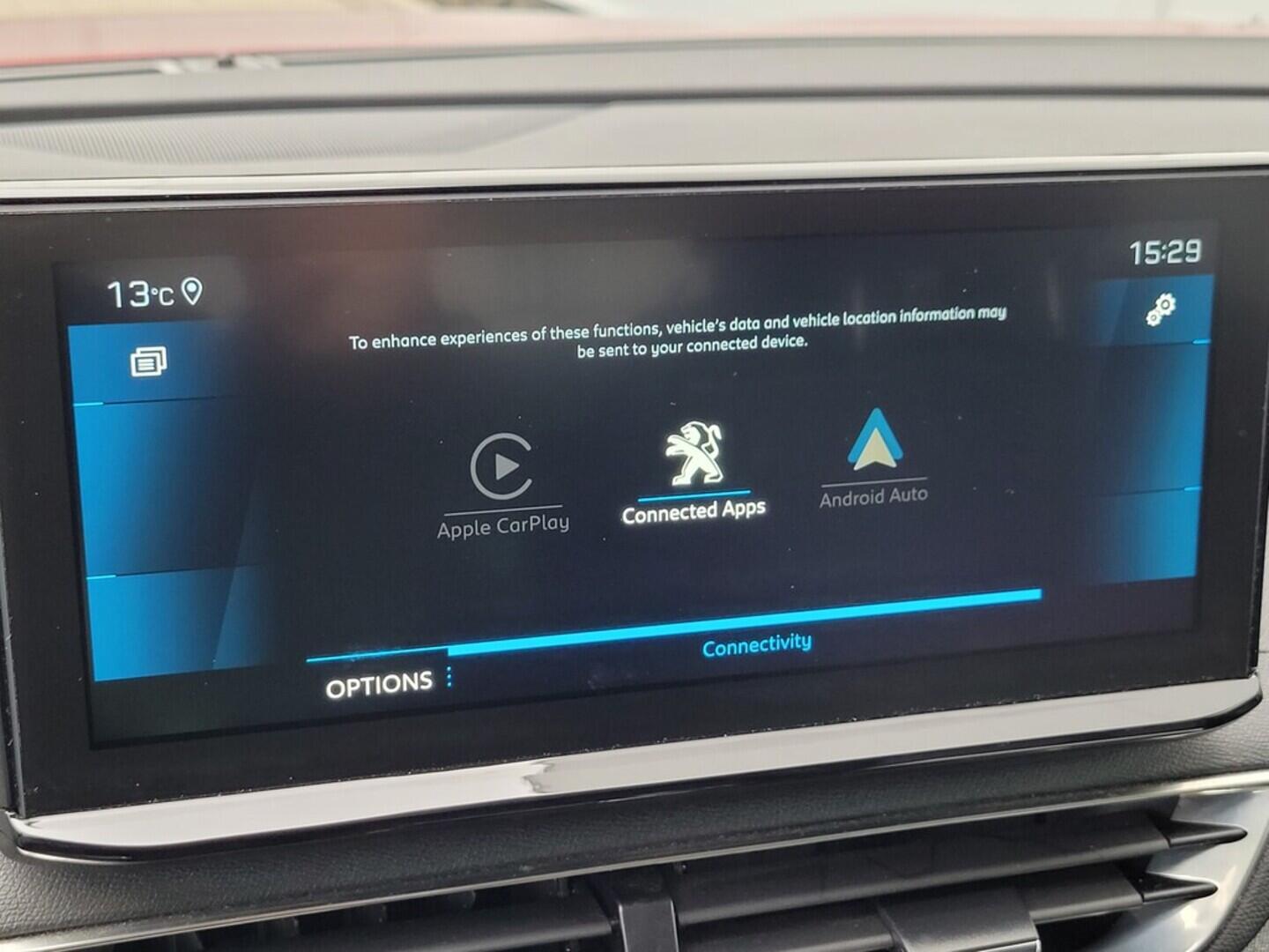 O619V06292_23.webp_3008 Allure Pack 1.2 PureTech 96 kW manuál