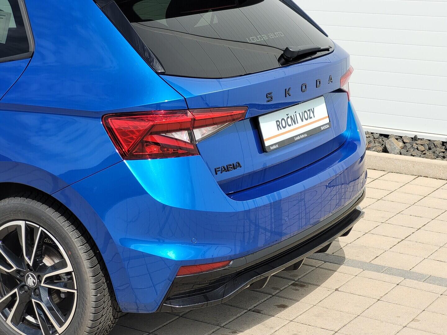 O619V06771_36.webp_FABIA Monte Carlo 1.0 TSI 85 kW manuál, DPH
