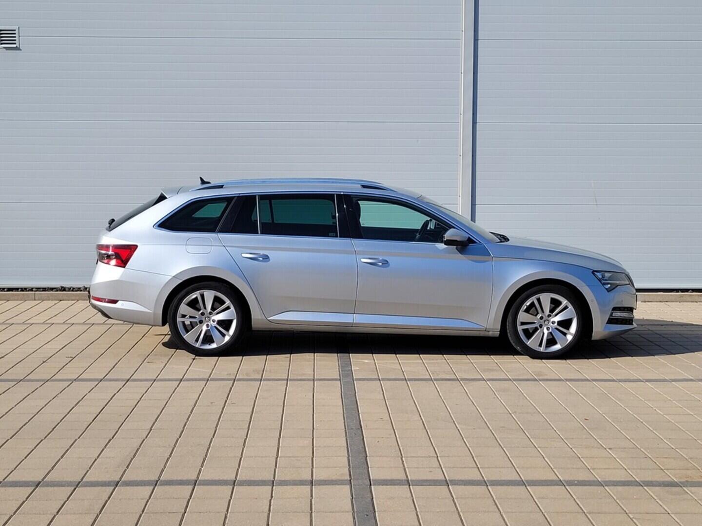 O619V06772_13.webp_SUPERB Style 2.0 TDI 147 kW automat