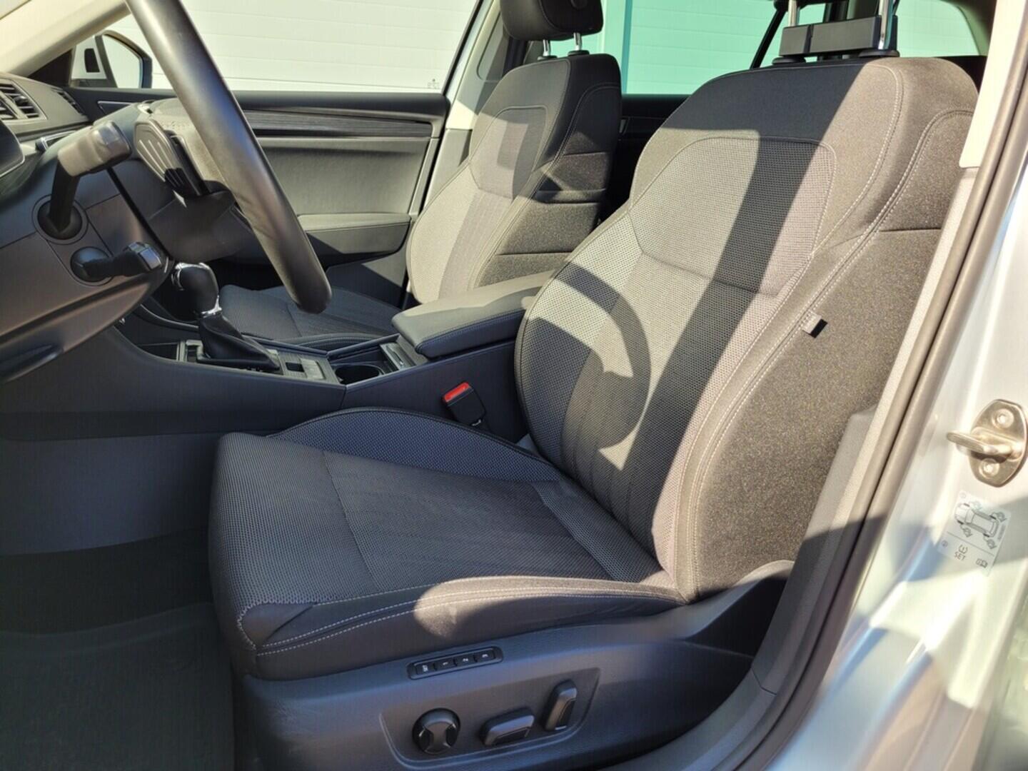 O619V06772_22.webp_SUPERB Style 2.0 TDI 147 kW automat