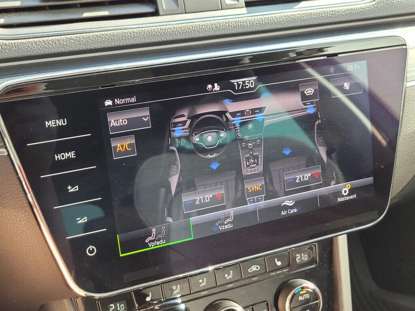 O619V06772_29.webp_SUPERB Style 2.0 TDI 147 kW automat