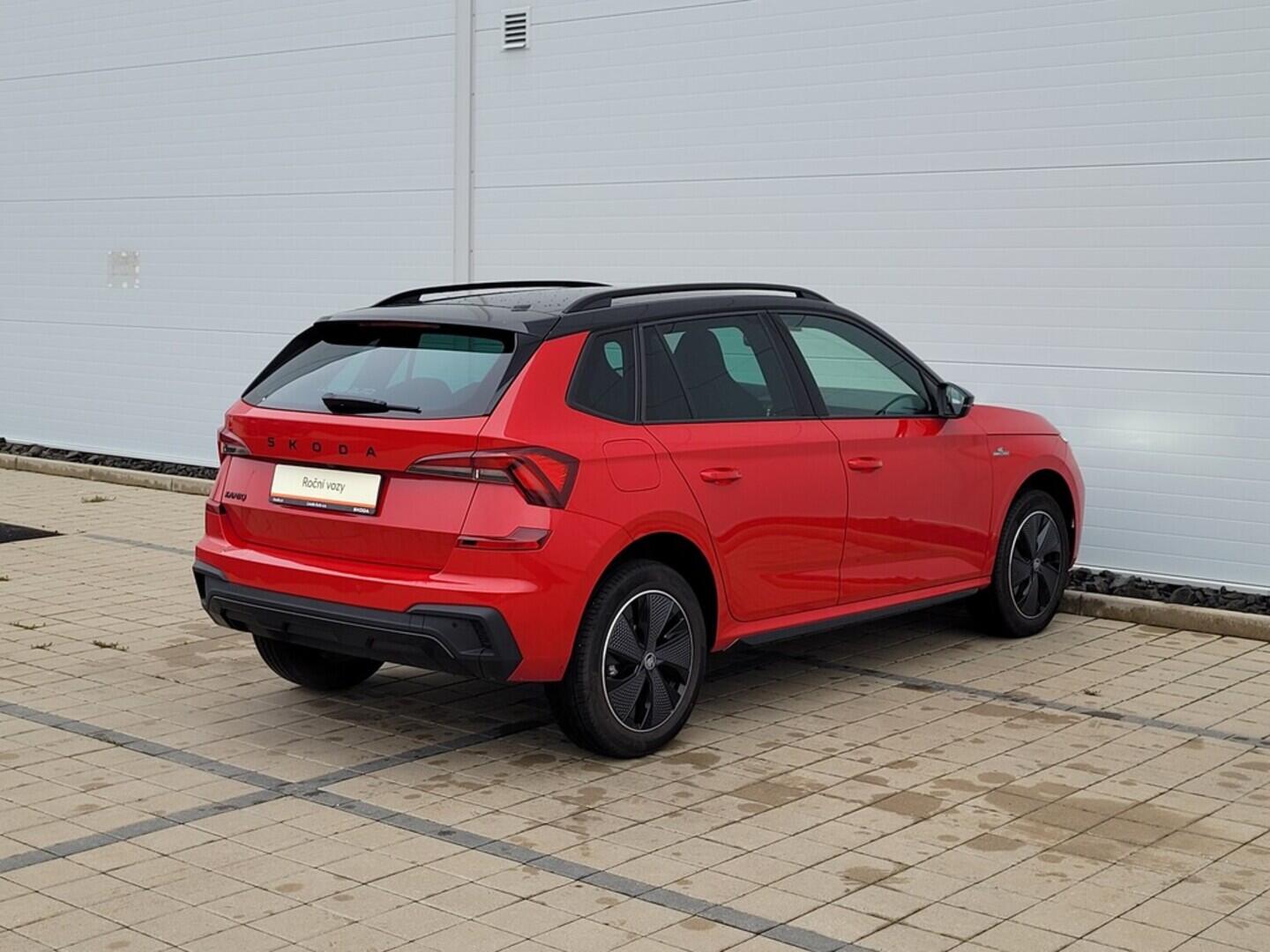 O619V06792_14.webp_KAMIQ Monte Carlo 1.0 TSI 85 kW manuál, DPH