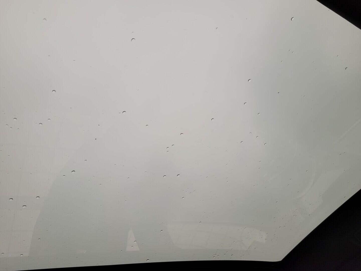 O619V06792_23.webp_KAMIQ Monte Carlo 1.0 TSI 85 kW manuál, DPH