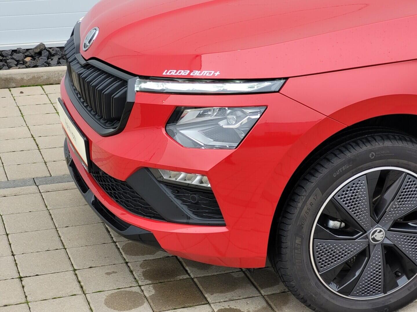 O619V06792_33.webp_KAMIQ Monte Carlo 1.0 TSI 85 kW manuál, DPH