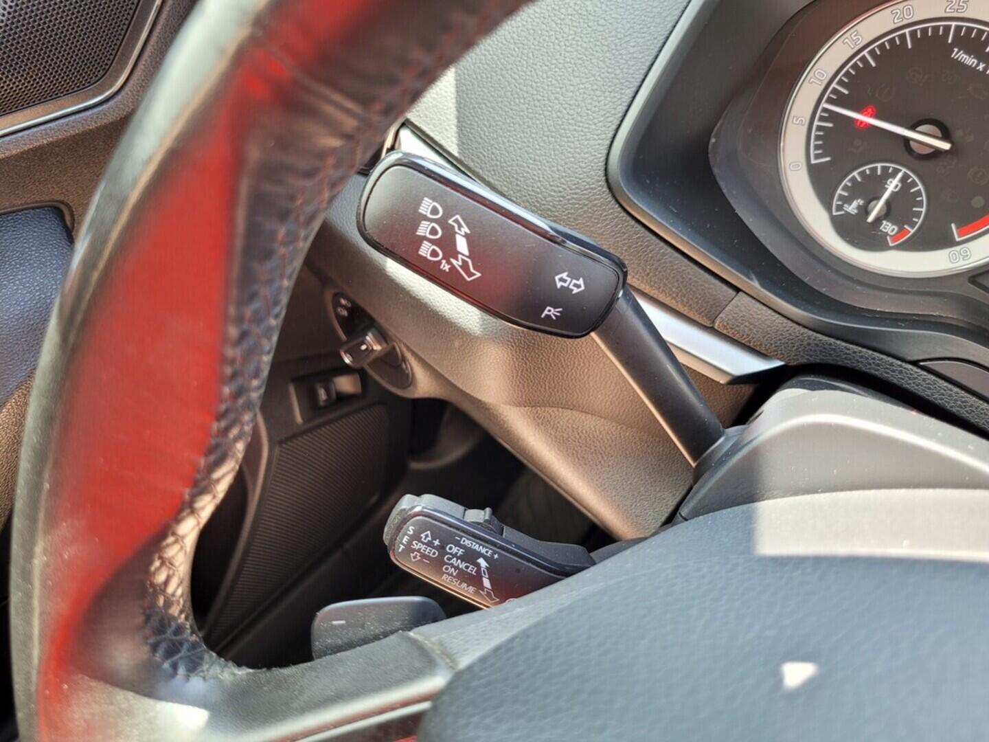 O619V06848_25.webp_KAROQ Style 2.0 TDI 110 kW automat