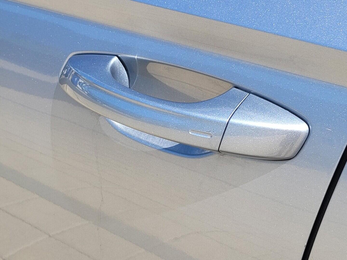 O619V06848_35.webp_KAROQ Style 2.0 TDI 110 kW automat