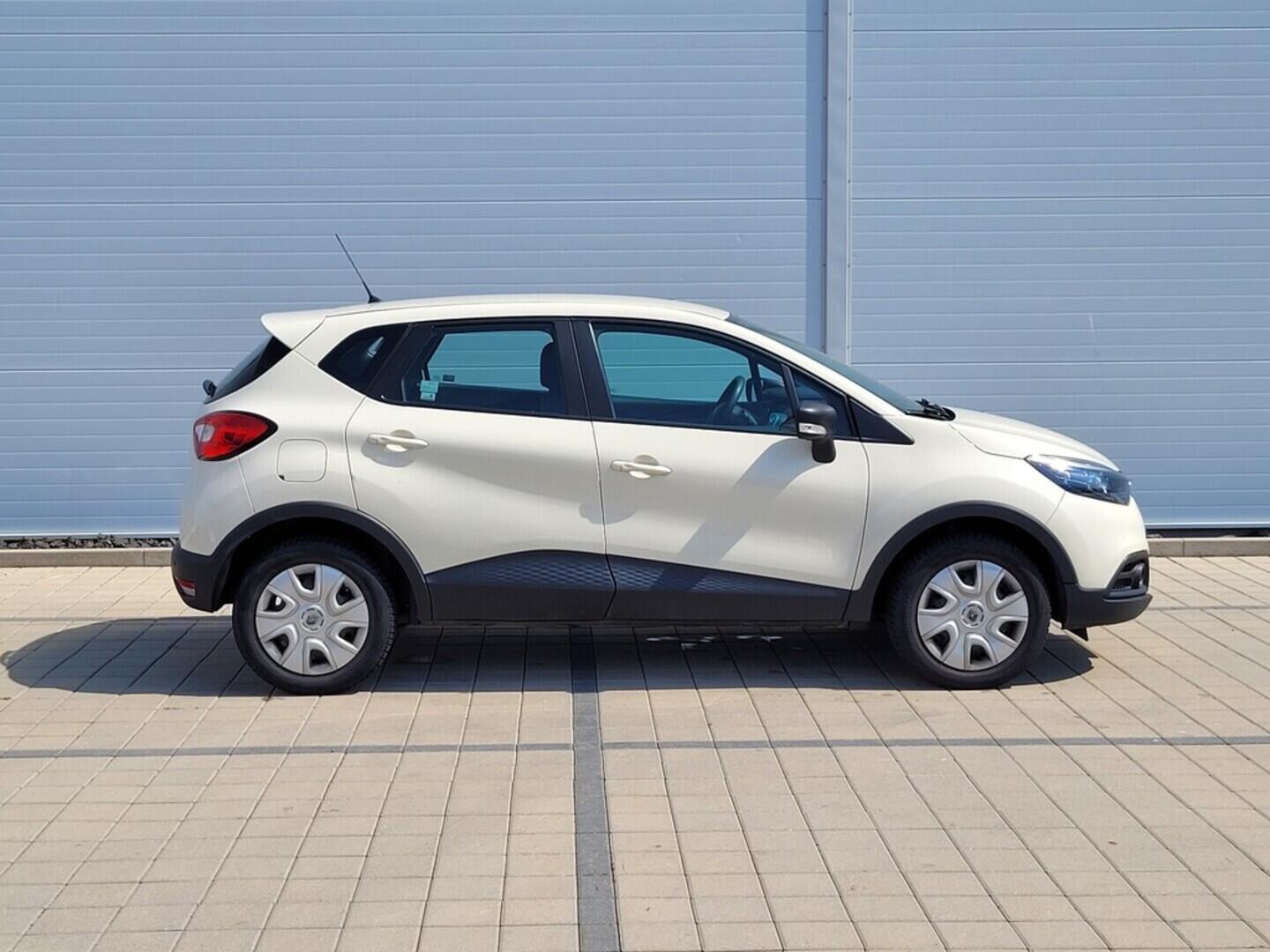 O619V06892_13.webp_CAPTUR Energy  Life 0.9 TCe 66 kW manuál