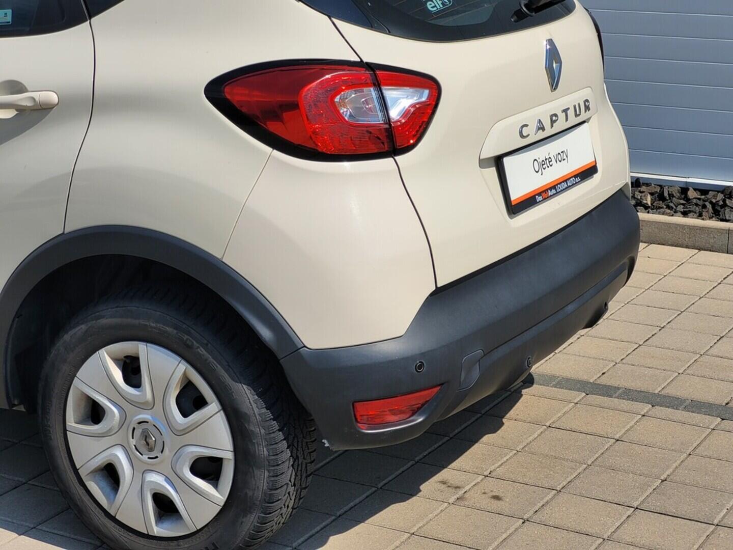 O619V06892_27.webp_CAPTUR Energy  Life 0.9 TCe 66 kW manuál