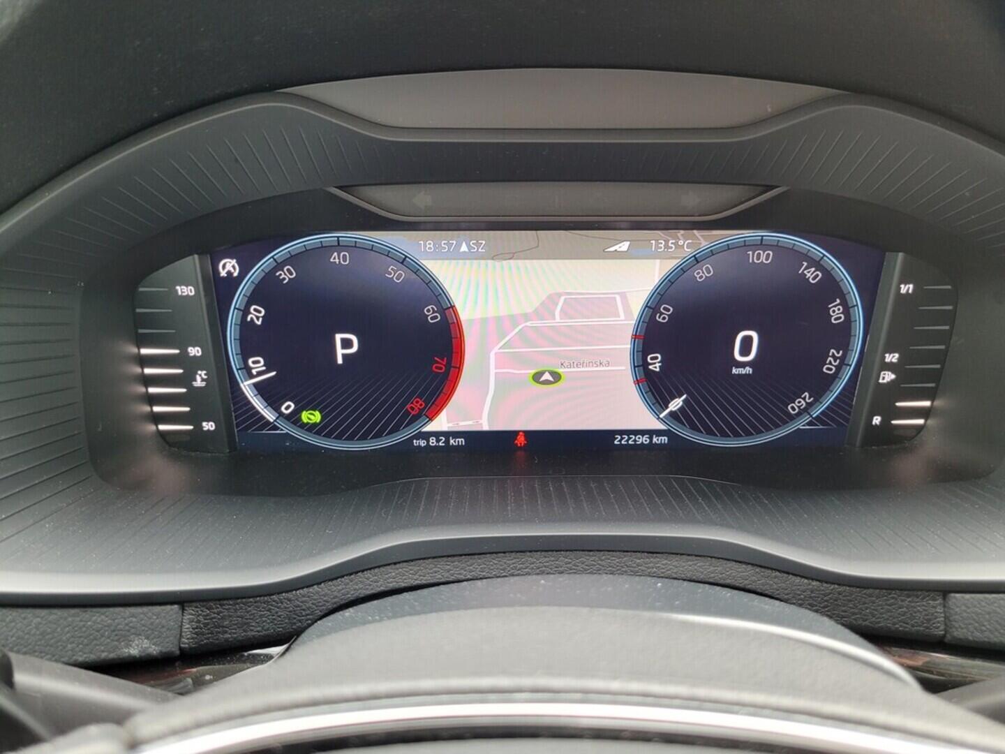 O619V06922_19.webp_KAROQ Style 1.5 TSI 110 kW automat, DPH