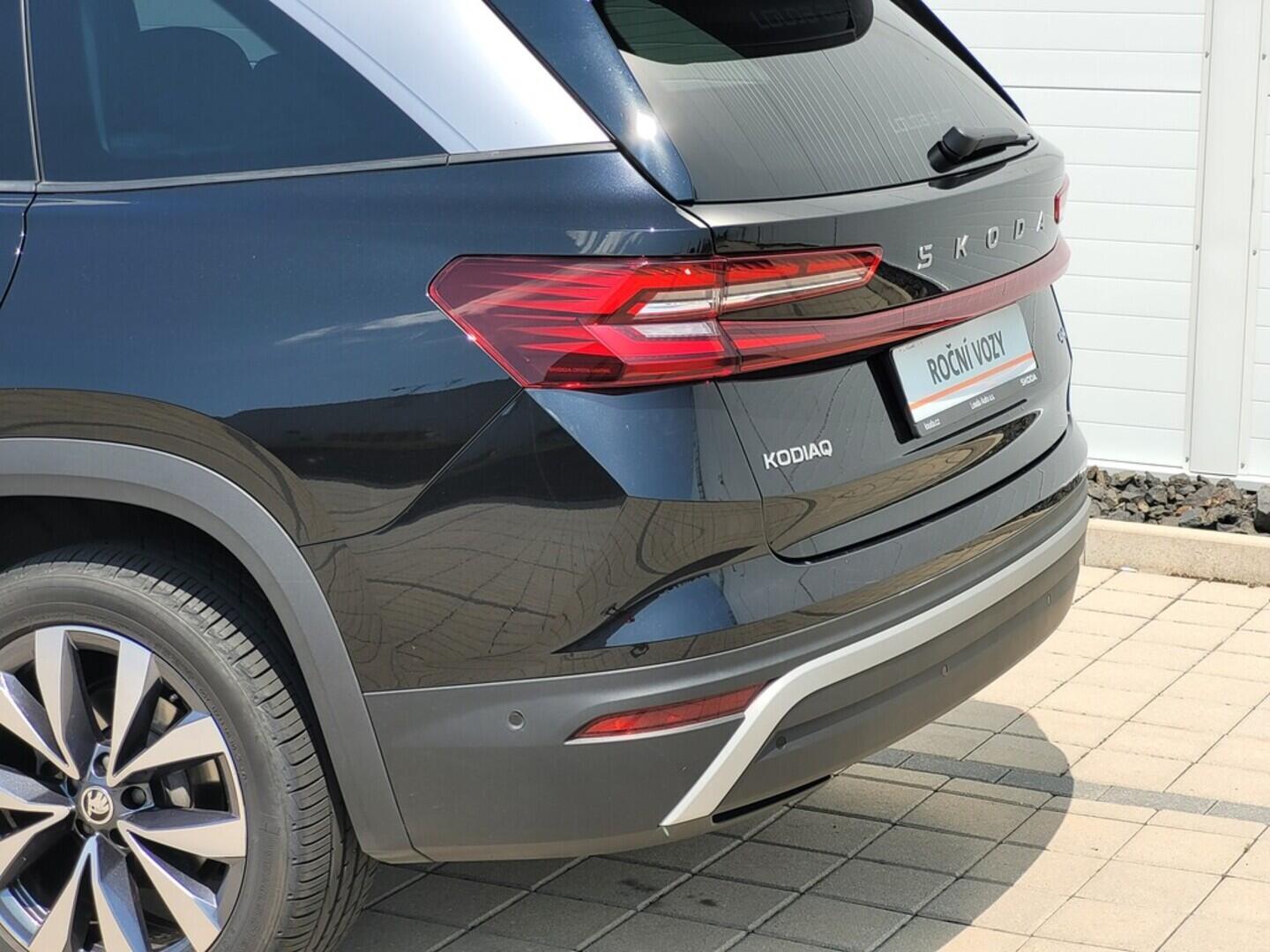 O619V06964_36.webp_KODIAQ Selection 2.0 TDI 142 kW automat, DPH