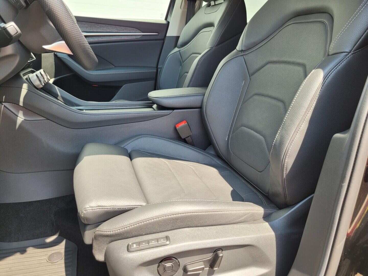 O619V06964_47.webp_KODIAQ Selection 2.0 TDI 142 kW automat, DPH