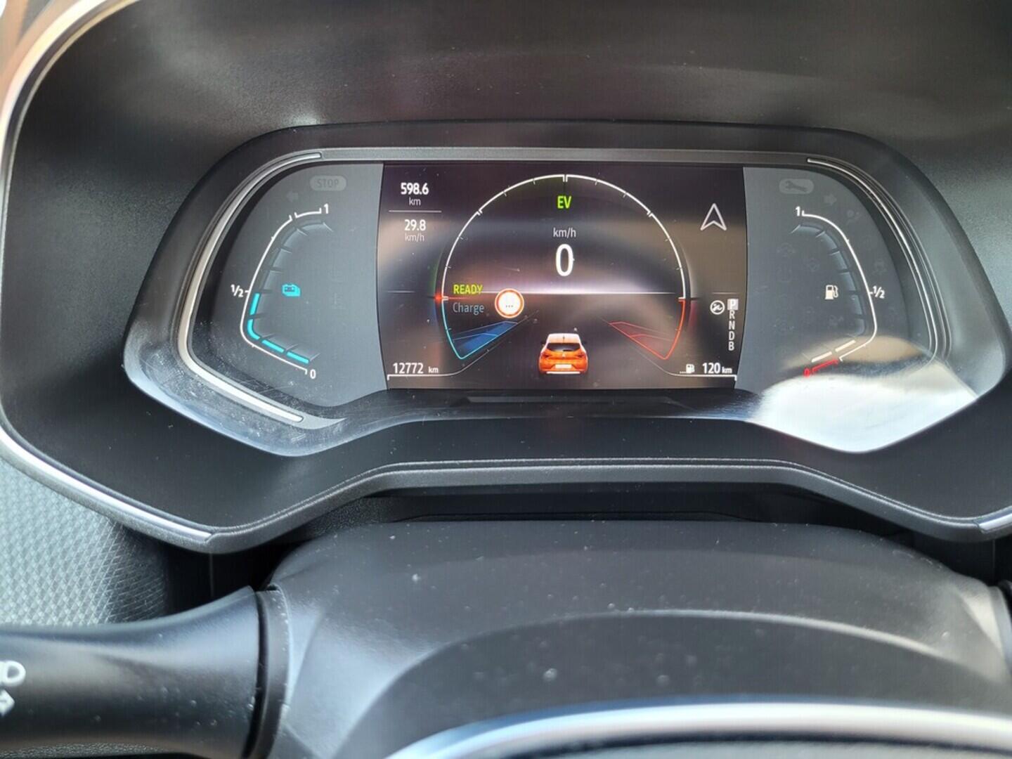 O619V06971_19.webp_CLIO Zen 1.6 E-TECH 103 kW automat
