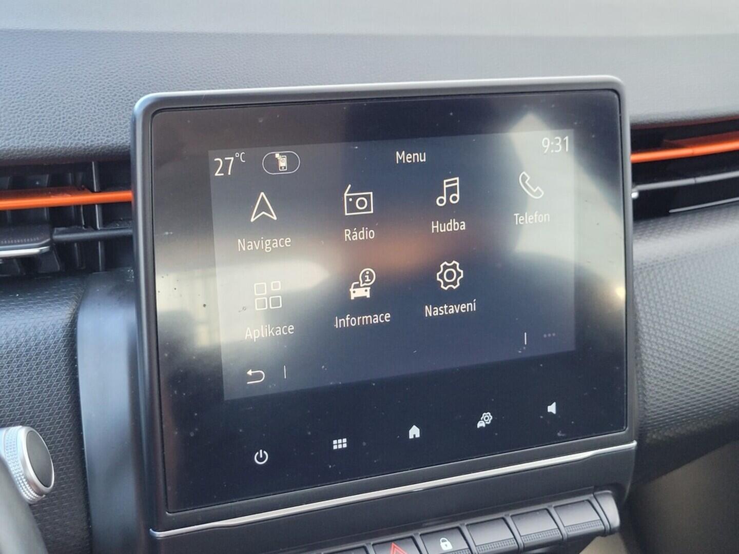 O619V06971_26.webp_CLIO Zen 1.6 E-TECH 103 kW automat