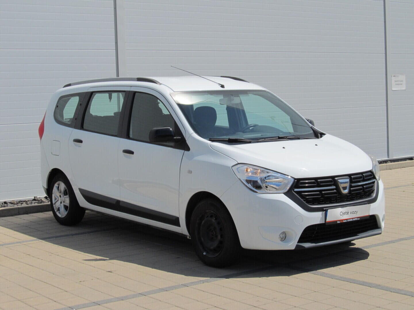 O619V06977_14.webp_LODGY  1.5 DCi 70 kW manuál, DPH