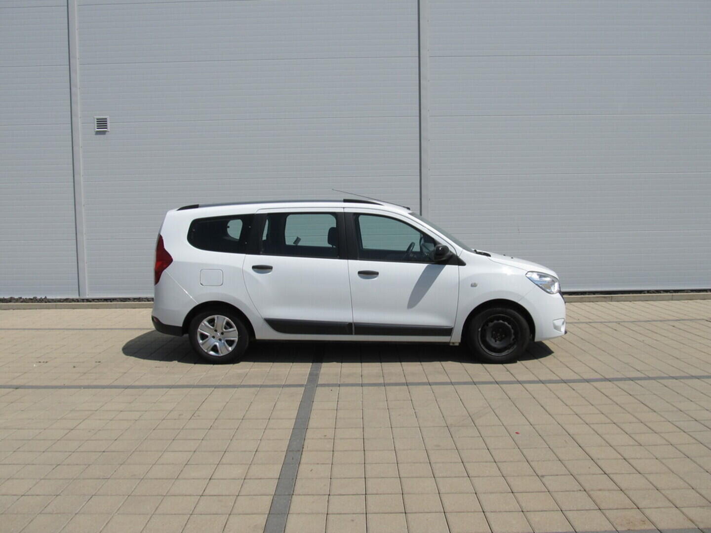 O619V06977_16.webp_LODGY  1.5 DCi 70 kW manuál, DPH