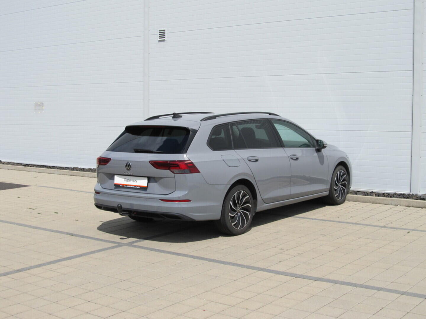 O619V07001_11.webp_GOLF VARIANT Life 1.5 TSI 110 kW manuál, DPH