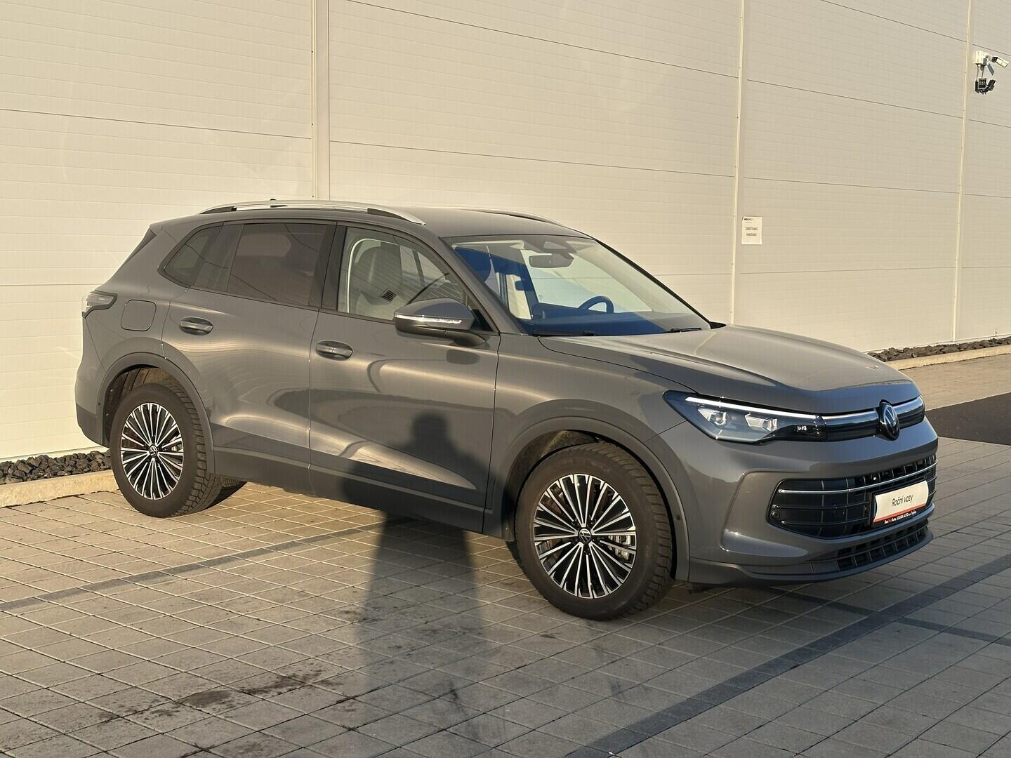 O619V07002_12.webp_TIGUAN People 2.0 TDI 110 kW automat, DPH