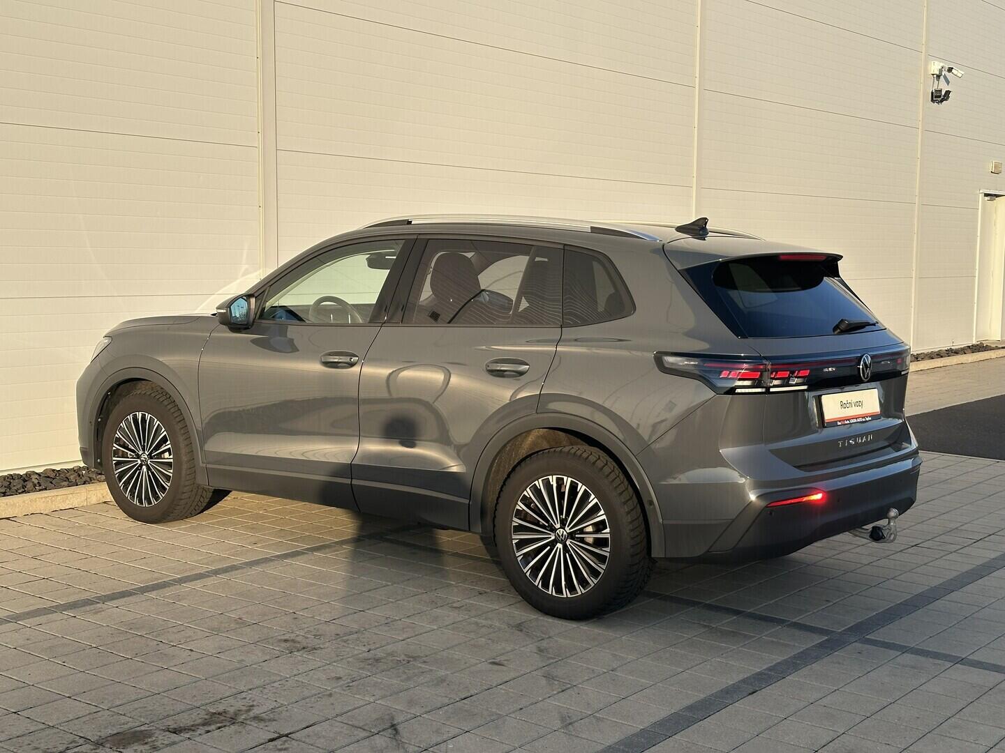 O619V07002_16.webp_TIGUAN People 2.0 TDI 110 kW automat, DPH