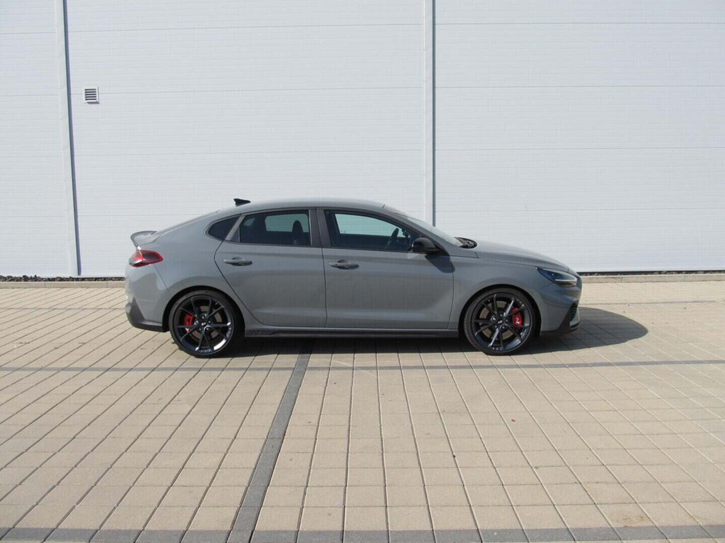 O619V07024_16.webp_I30 FASTBACK N - Performance 2.0 T-GDI 206 kW manuál