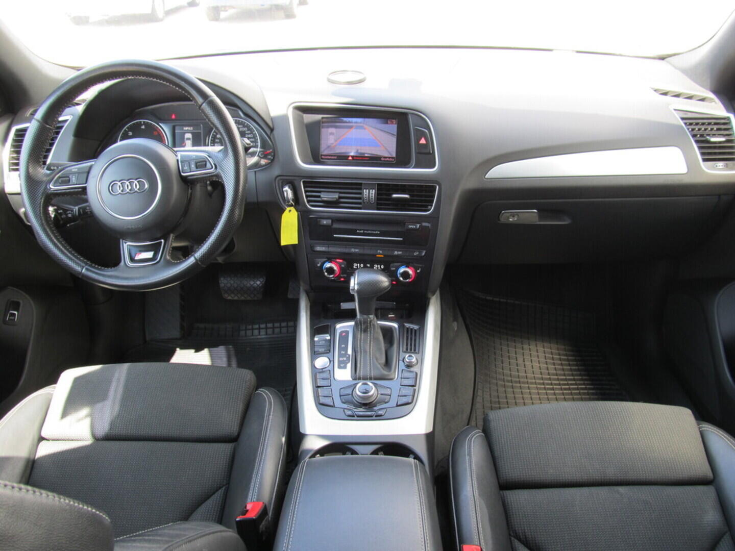 O619V07040_19.webp_Q5 S-line 3.0 TDI 180 kW automat
